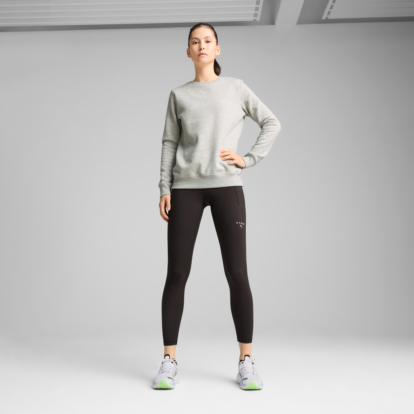 W PUMA x HYROX Crewneck Light Gray Heather